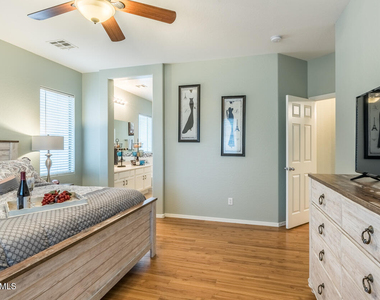 1546 E Azalea Drive - Photo Thumbnail 47