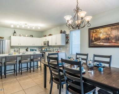 1546 E Azalea Drive - Photo Thumbnail 41