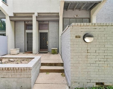 3618 Gillespie Street - Photo Thumbnail 1