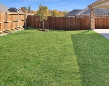 1602 Lannon Lane - Photo Thumbnail 20