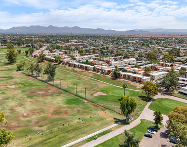 3500 N Hayden Road - Photo Thumbnail 7