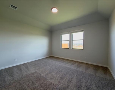 120 Millwood Road - Photo Thumbnail 29