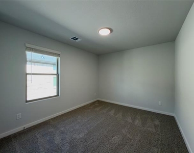 120 Millwood Road - Photo Thumbnail 20