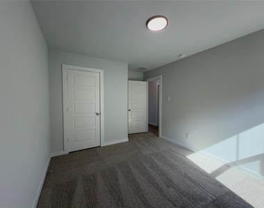 120 Millwood Road - Photo Thumbnail 11