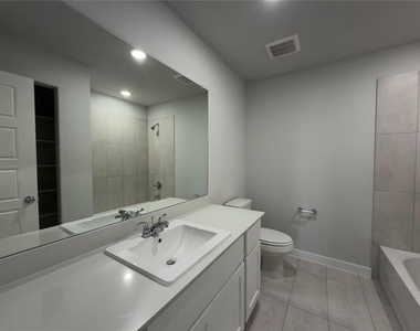 120 Millwood Road - Photo Thumbnail 19