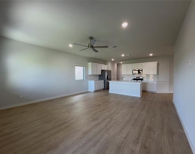120 Millwood Road - Photo Thumbnail 4