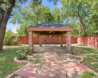 2417 Muret Street - Photo Thumbnail 28