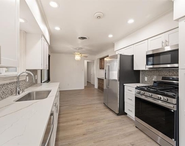 2417 Muret Street - Photo Thumbnail 11