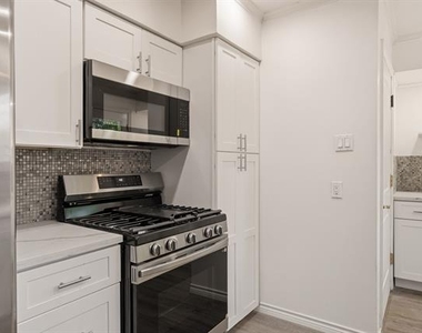 2417 Muret Street - Photo Thumbnail 10