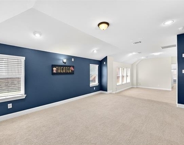 14224 Blueberry Hill Drive - Photo Thumbnail 17
