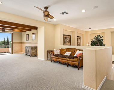 31808 N 19th Avenue - Photo Thumbnail 18