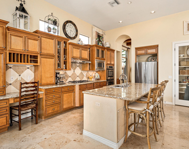 31808 N 19th Avenue - Photo Thumbnail 7