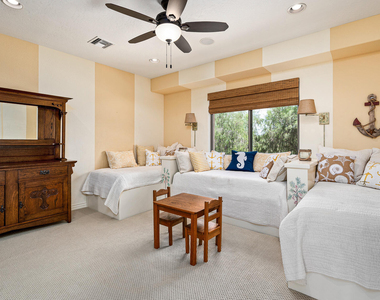 31808 N 19th Avenue - Photo Thumbnail 24