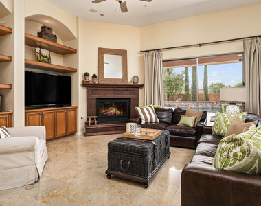 31808 N 19th Avenue - Photo Thumbnail 8