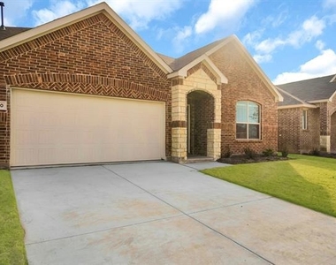 8700 Whistling Duck Drive - Photo Thumbnail 2