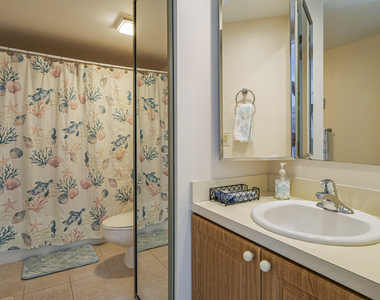 340 S Waverly Place - Photo Thumbnail 23