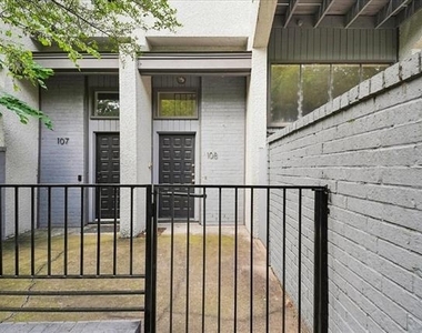 3618 Gillespie Street - Photo Thumbnail 1