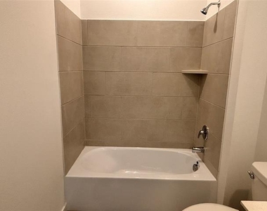 14848 Bigelow Street - Photo Thumbnail 13