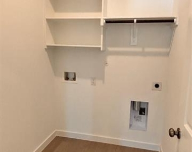14848 Bigelow Street - Photo Thumbnail 11