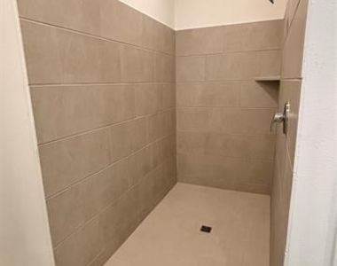 14848 Bigelow Street - Photo Thumbnail 7
