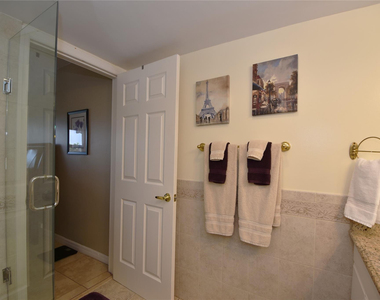 3111 Ne 51st Street - Photo Thumbnail 24