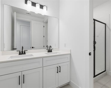 4728 Brockwell Drive - Photo Thumbnail 29
