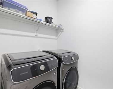4728 Brockwell Drive - Photo Thumbnail 23