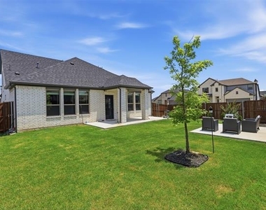 631 Southern Hills Drive - Photo Thumbnail 22