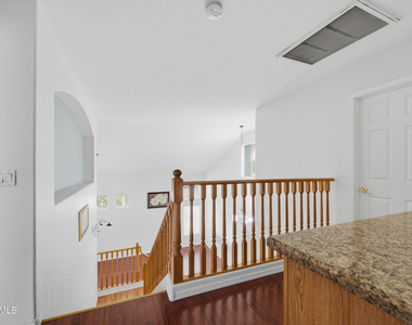 3358 E Park Avenue - Photo Thumbnail 16
