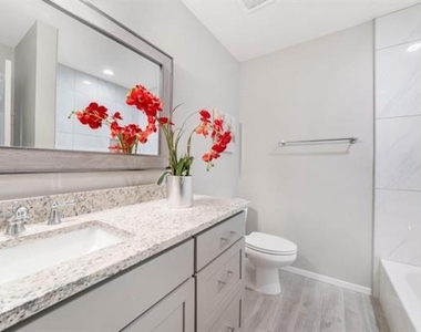 1131 Forester Drive - Photo Thumbnail 7