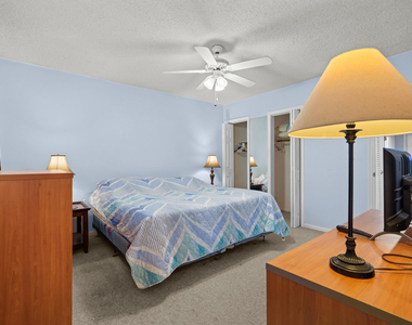 2100 Ne 38th Street - Photo Thumbnail 23