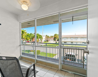2100 Ne 38th Street - Photo Thumbnail 28