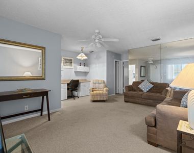 2100 Ne 38th Street - Photo Thumbnail 7