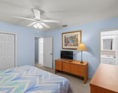 2100 Ne 38th Street - Photo Thumbnail 21