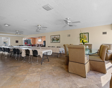 2100 Ne 38th Street - Photo Thumbnail 40