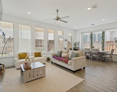 536 Breeds Hill Road - Photo Thumbnail 1