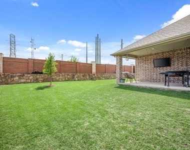 14205 Spitfire Trail - Photo Thumbnail 17