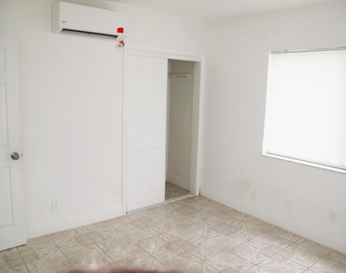 340 Nw 6th Street - Photo Thumbnail 7