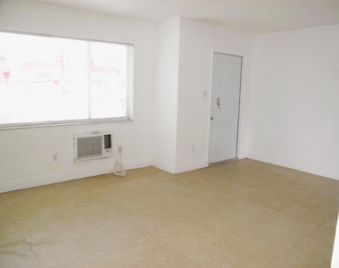 340 Nw 6th Street - Photo Thumbnail 12