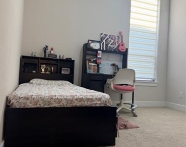 3332 Zenyatta Court - Photo Thumbnail 9