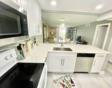 6461 Nw 2nd Avenue - Photo Thumbnail 3