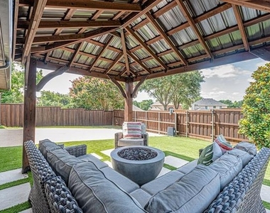 875 Shores Boulevard - Photo Thumbnail 27