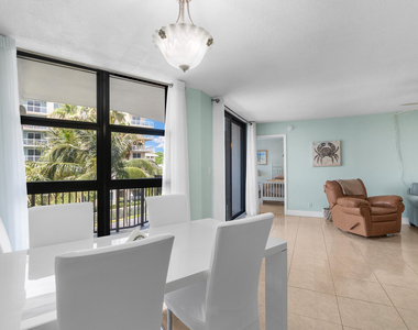 1361 S Ocean Boulevard - Photo Thumbnail 12