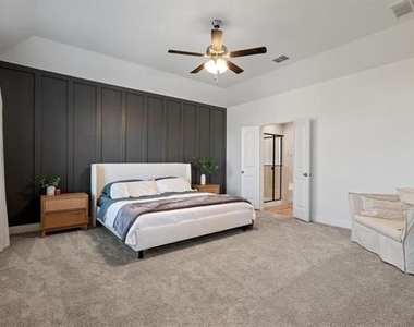 405 Rosie Court - Photo Thumbnail 12