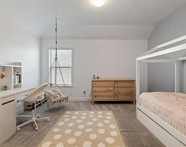 405 Rosie Court - Photo Thumbnail 20