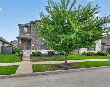 7213 Willow Thorne Drive - Photo Thumbnail 1