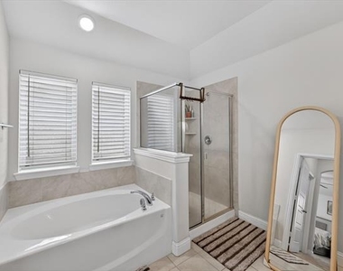 7213 Willow Thorne Drive - Photo Thumbnail 25