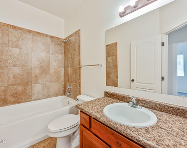 8917 N 4th Street - Photo Thumbnail 15