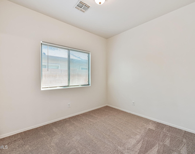 8917 N 4th Street - Photo Thumbnail 13