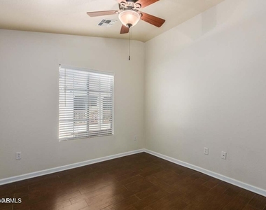 2150 E Bell Road - Photo Thumbnail 16